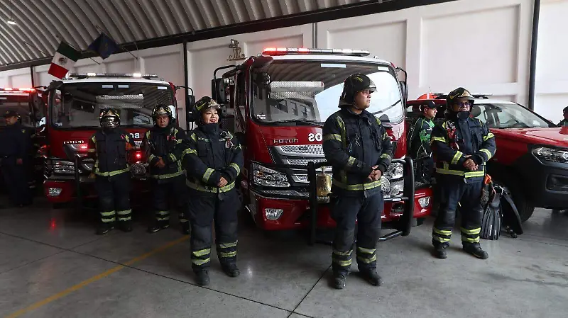 Bomberos de la CdMx estrenan drones autónomos para búsqueda y rescate de personas 